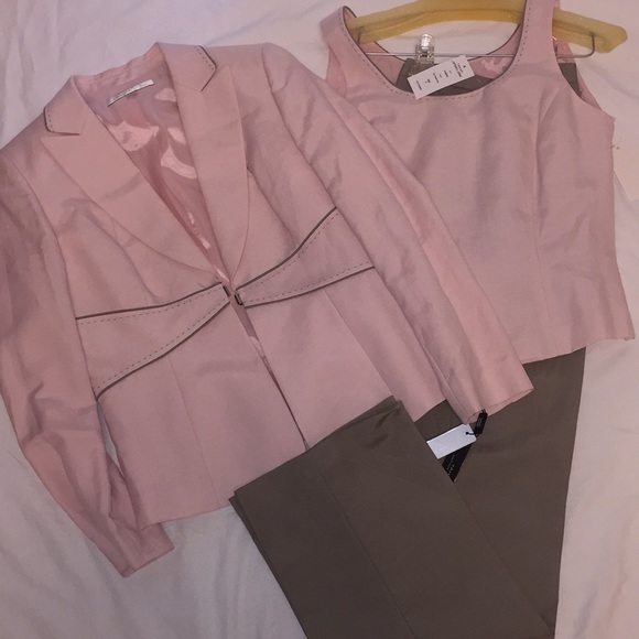 Tahari Jackets & Blazers - TAHARI Arthur S. Levin 3 piece Suit